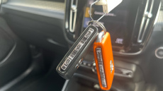 Volvo Xc40 1.5 T3 [163] R DESIGN 5dr Geartronic Petrol Estate